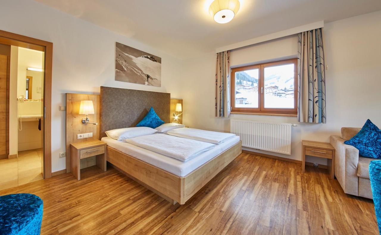 Johanneshof - Dein Mountain Wohlfuehlhotel Saalbach-Hinterglemm Ngoại thất bức ảnh
