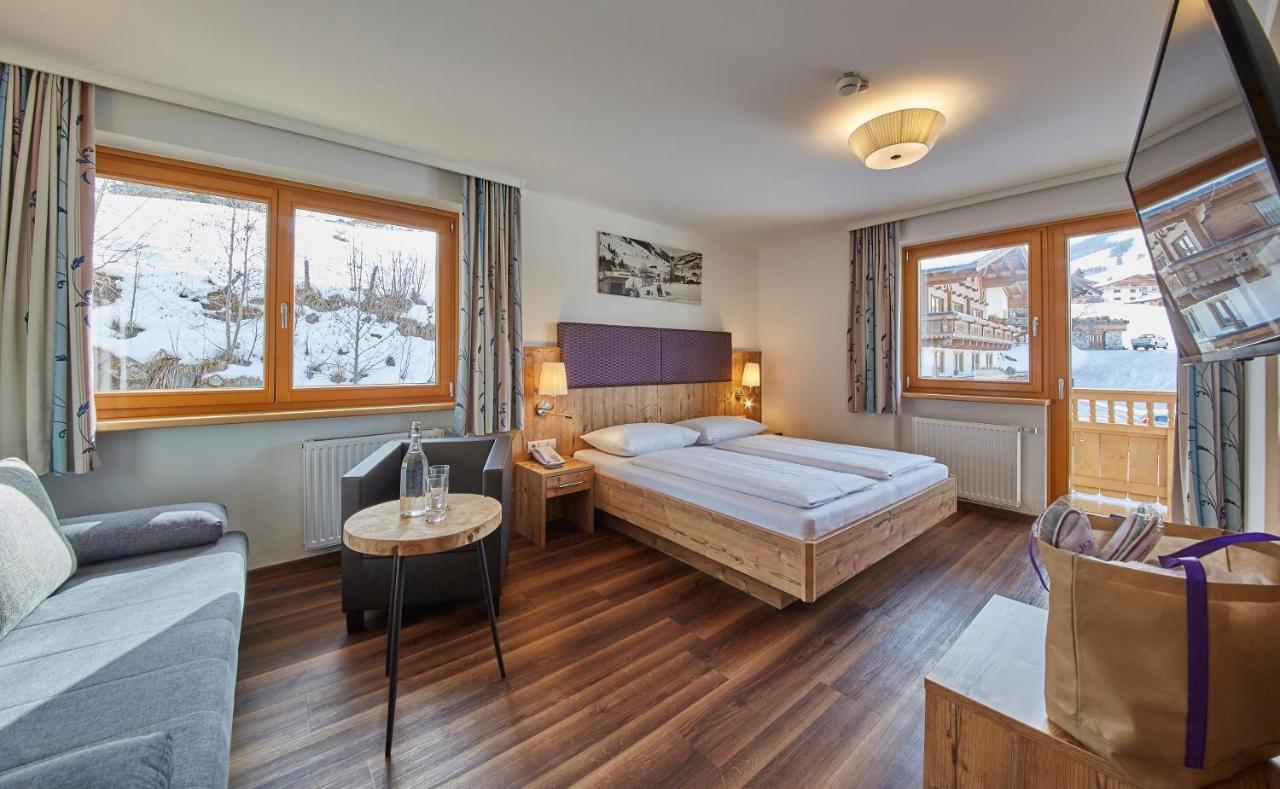 Johanneshof - Dein Mountain Wohlfuehlhotel Saalbach-Hinterglemm Ngoại thất bức ảnh
