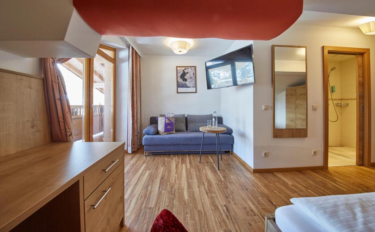 Johanneshof - Dein Mountain Wohlfuehlhotel Saalbach-Hinterglemm Ngoại thất bức ảnh