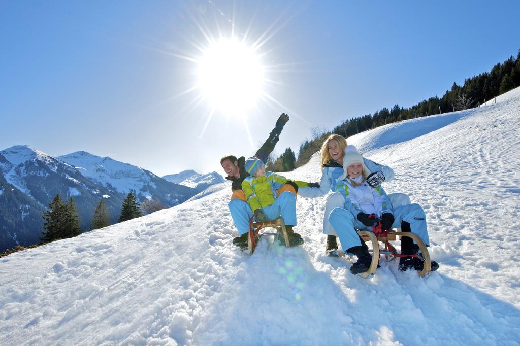 Johanneshof - Dein Mountain Wohlfuehlhotel Saalbach-Hinterglemm Ngoại thất bức ảnh