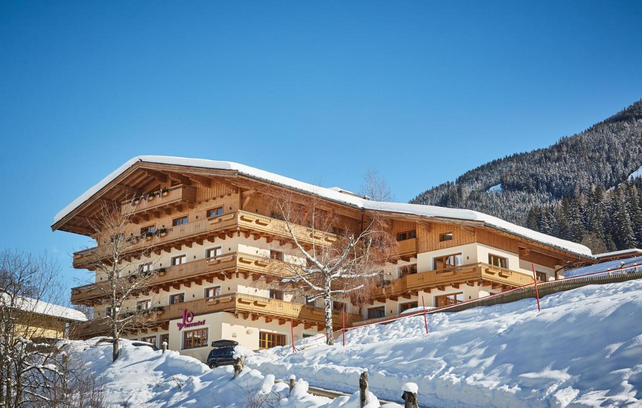 Johanneshof - Dein Mountain Wohlfuehlhotel Saalbach-Hinterglemm Ngoại thất bức ảnh
