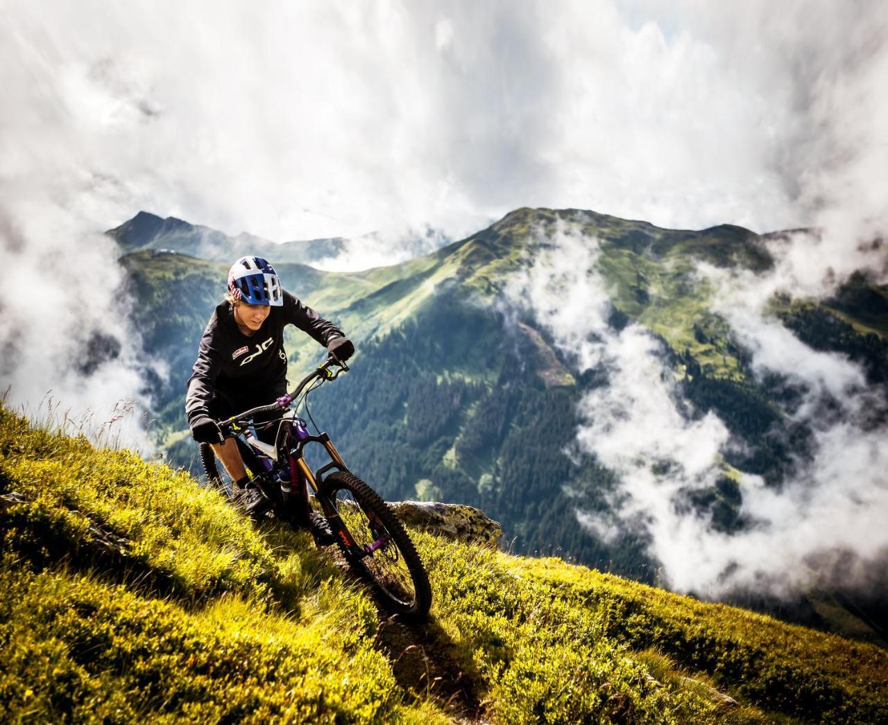 Johanneshof - Dein Mountain Wohlfuehlhotel Saalbach-Hinterglemm Ngoại thất bức ảnh