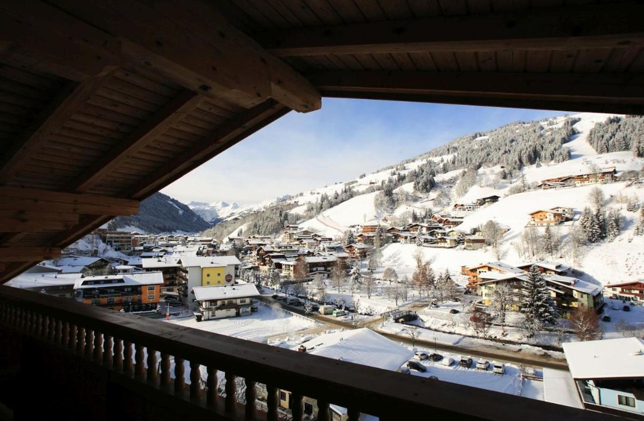 Johanneshof - Dein Mountain Wohlfuehlhotel Saalbach-Hinterglemm Ngoại thất bức ảnh